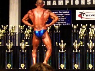 Musclebull Shiny Blue Posers: 2014 Kentucky State Posing Routine