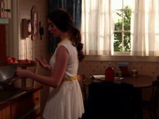 Alison Brie - Mad Men S07e13